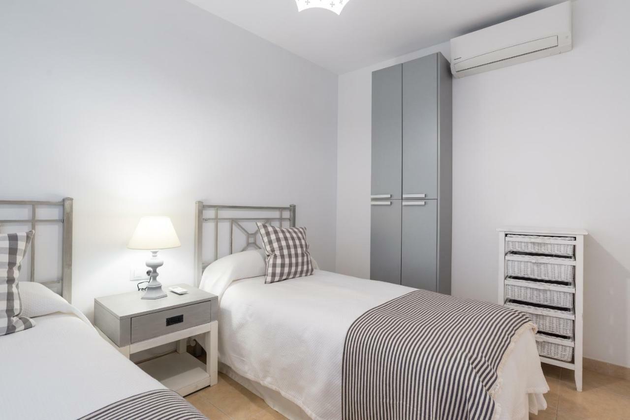מאלגה Apartamento Con Encanto En Primera Linea De Playa מראה חיצוני תמונה